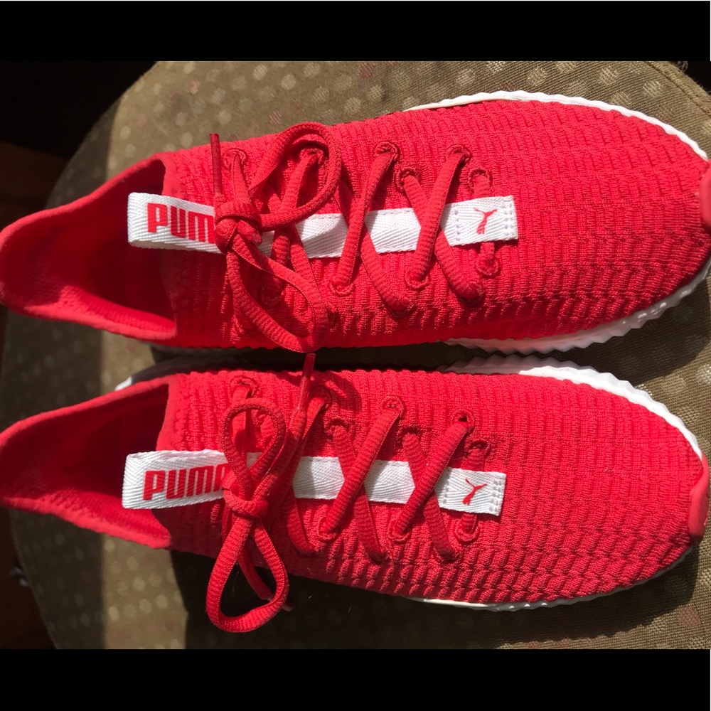 Puma Sneakers